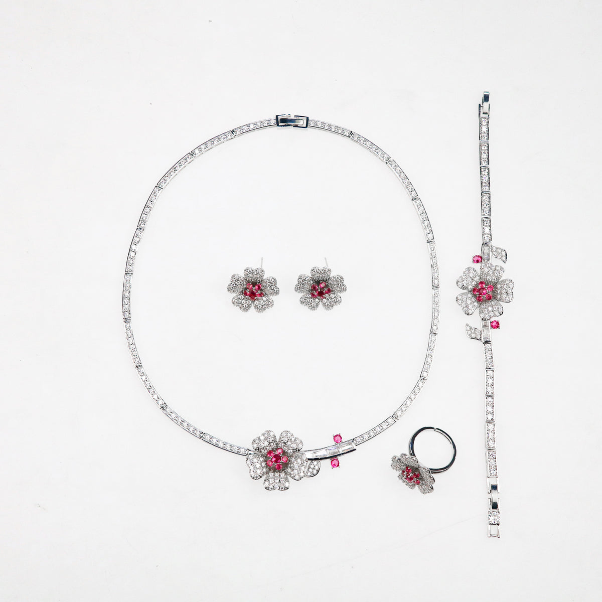 Collana fiore con zirconi