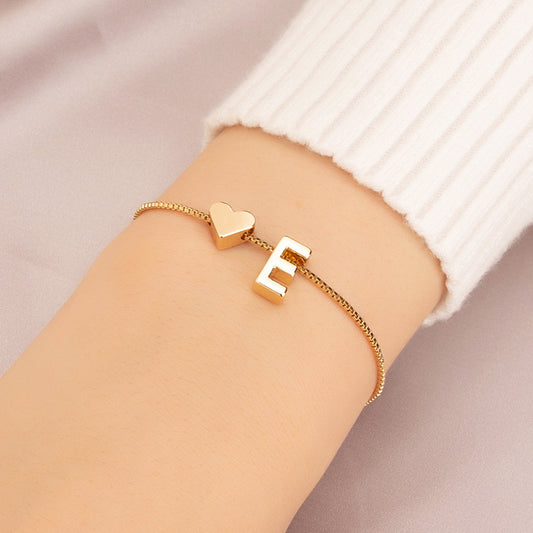 Braccialetto cuore con lettere amore