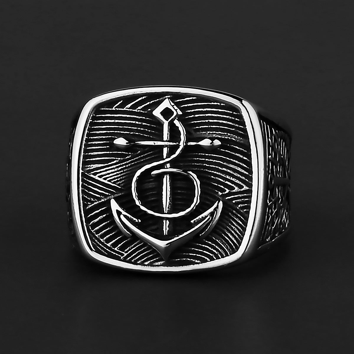 Anello ancora e bussola