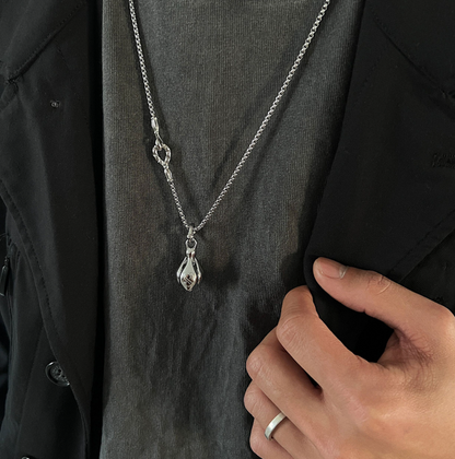Collana campanella loto titanio