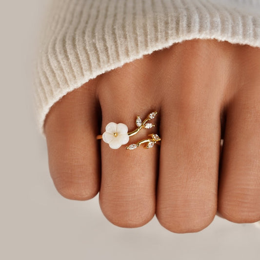 Anello conchiglia fiore regolabile
