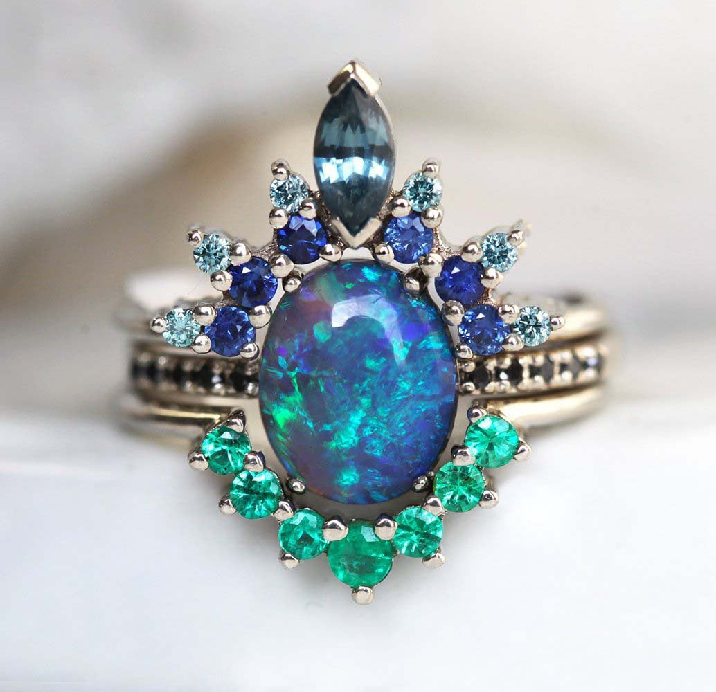 Anello blu pavone