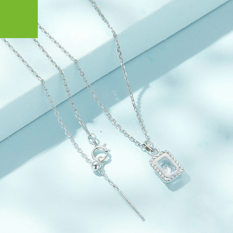 Collana quadrata d'argento