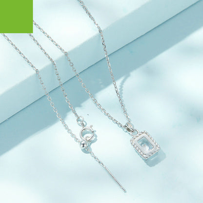 Collana quadrata d'argento