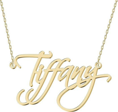 Collana con lettere titanio