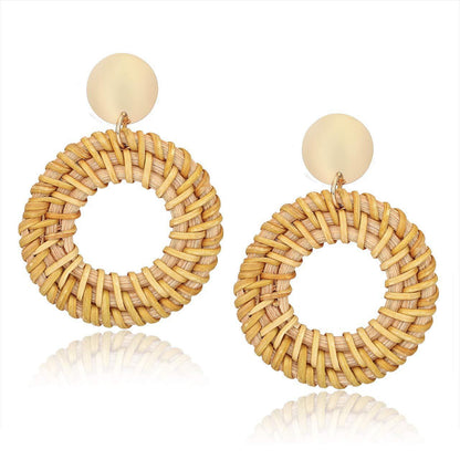 Orecchini rattan intrecciati con metallo