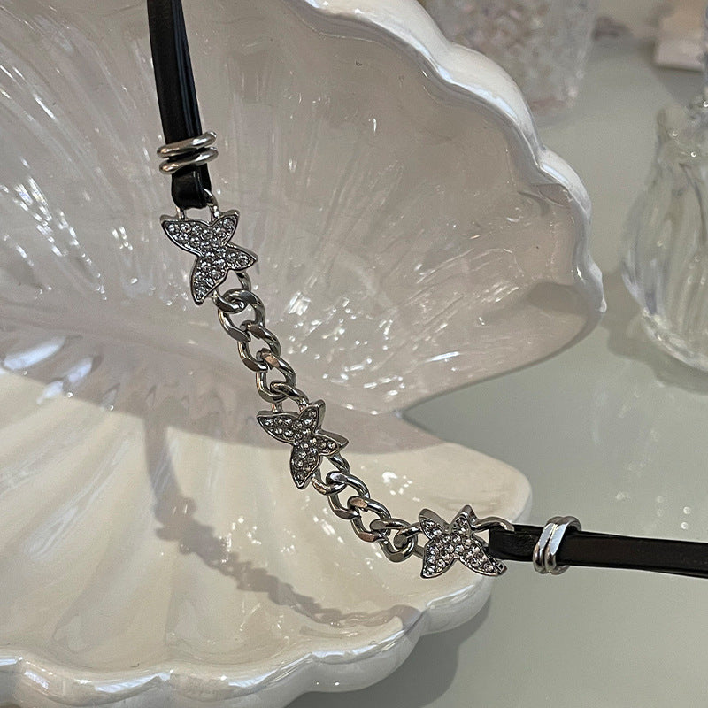 Collana farfalla nera girocollo