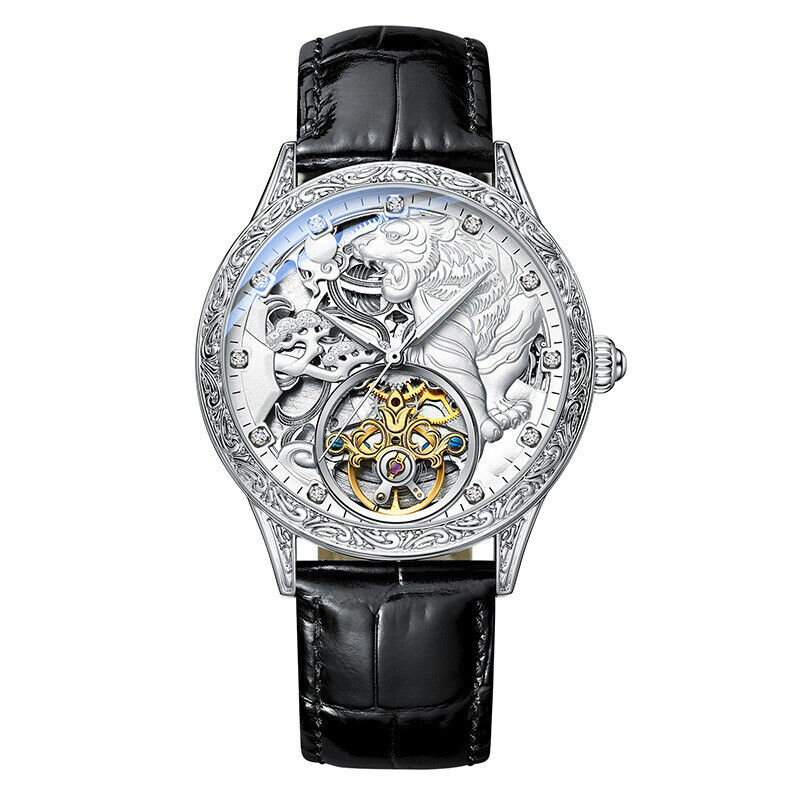 Orologio meccanico con quadrante in rilievo