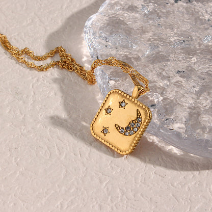 Collana tag quadrato placcata oro