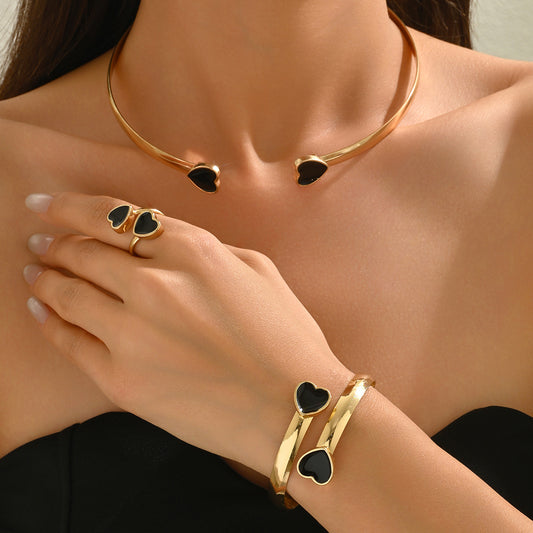 Set collana bracciale anello smalto cuore