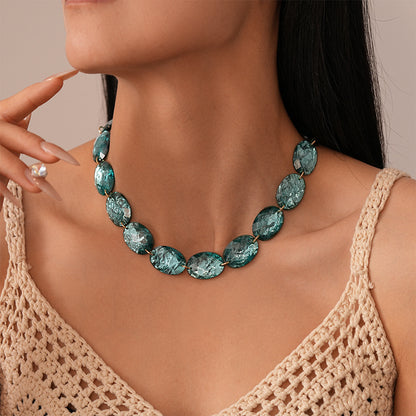 Collana resina motivo geometrico