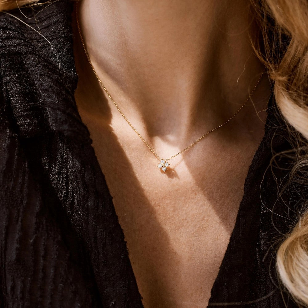 Collana quadrifoglio corta