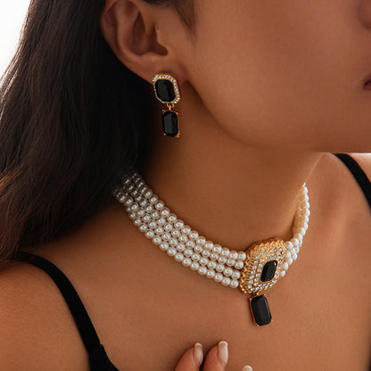 Collana di perle geometrica