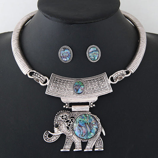 Set collana orecchini elefante
