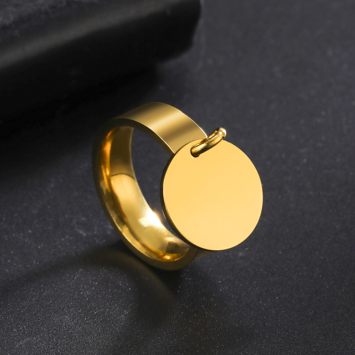 Anello titanio fascia larga