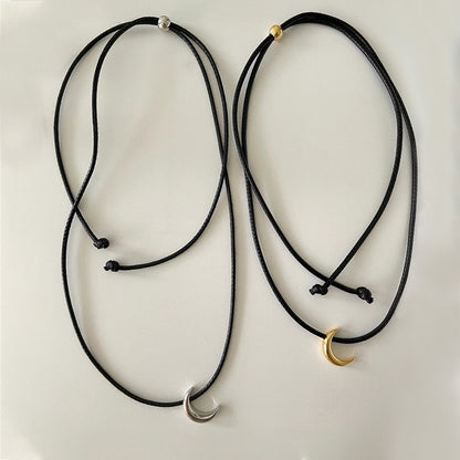 Collana luna in pelle