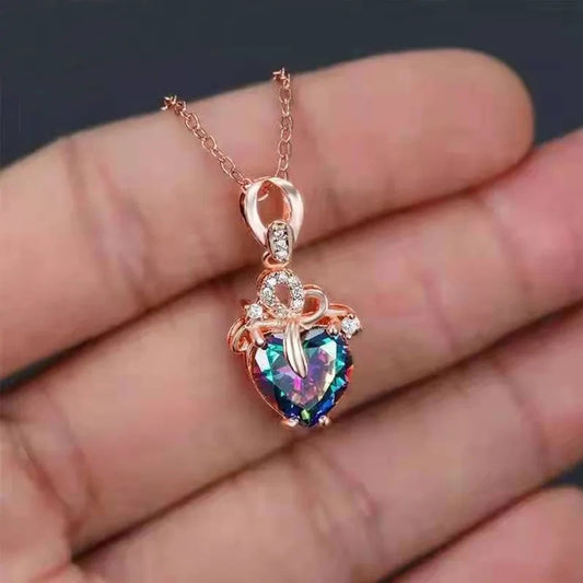 Collana ciondolo cuore zirconi