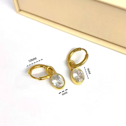 Orecchino piercing strass