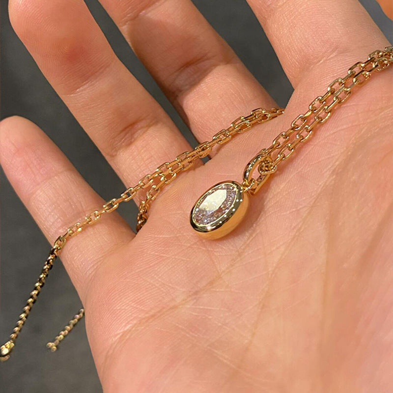 Collana ovale