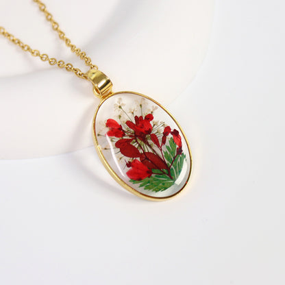 Collana fiori secchi in resina