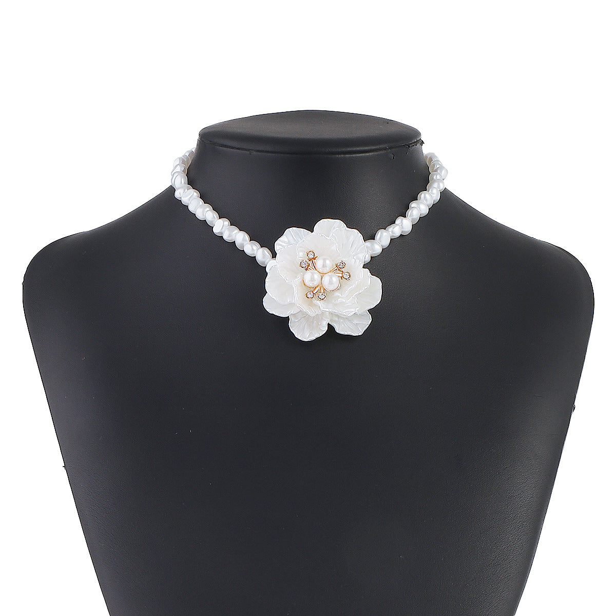 Collana camelie perla