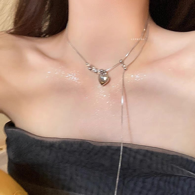 Collana corta di design
