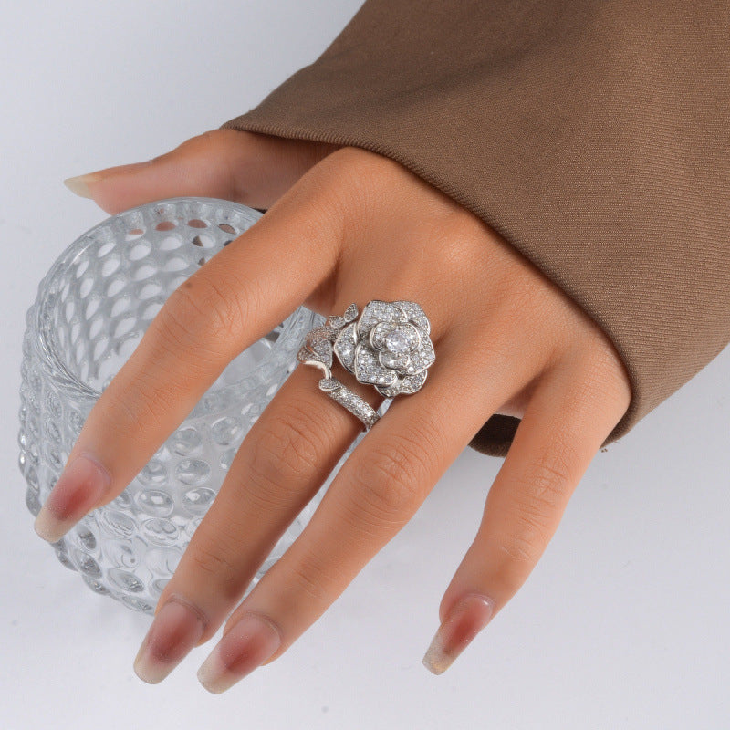 Anello Camelie