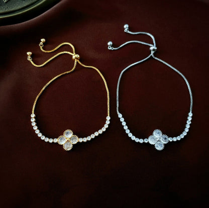 Bracciale fiore quattro petali