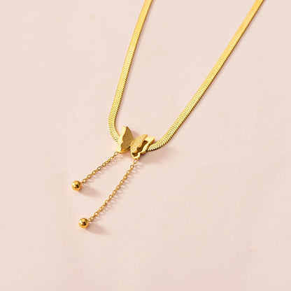 Collana farfalla cuore satinata