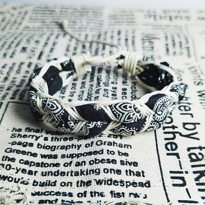 Bracciale tessuto etnico
