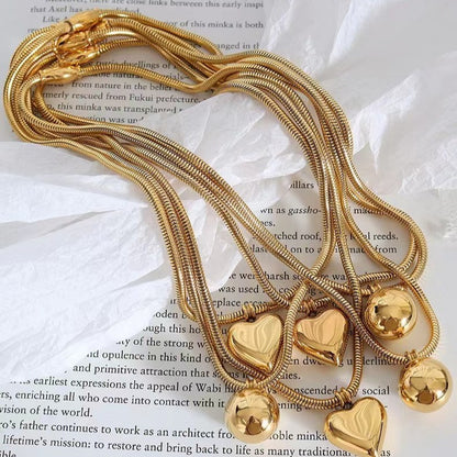 Collana d'acciaio