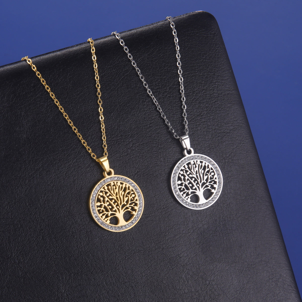 Collana albero vuoto diamanti