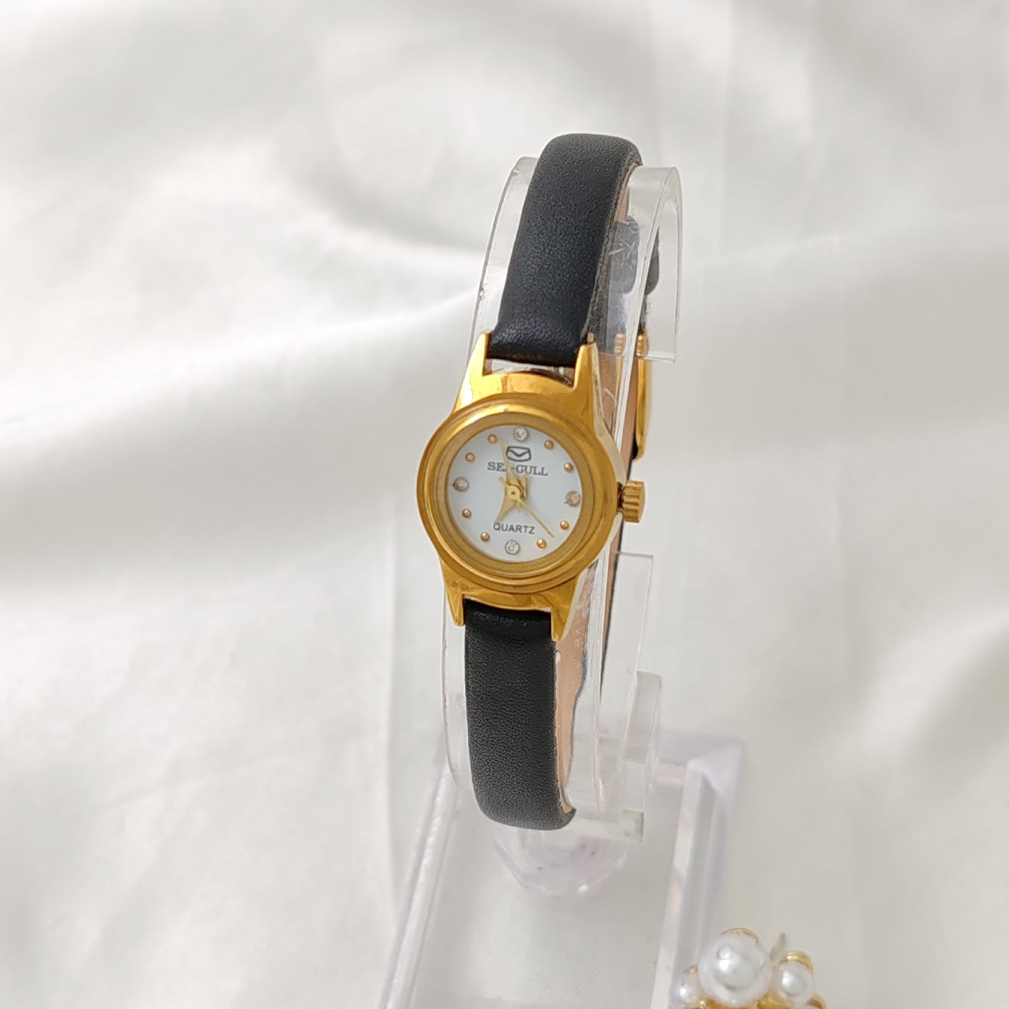 Orologio dorato da donna piccolo