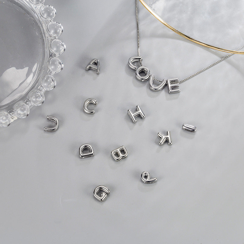 Collana lettere alfabeto da donna