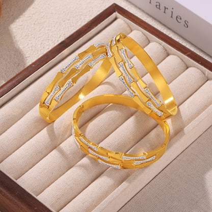 Bracciale cavo intrecciato