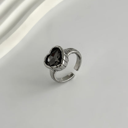 Gioiello geometrico minimalista