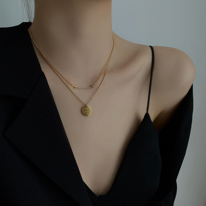 Collana doppio strato titanio con pendente