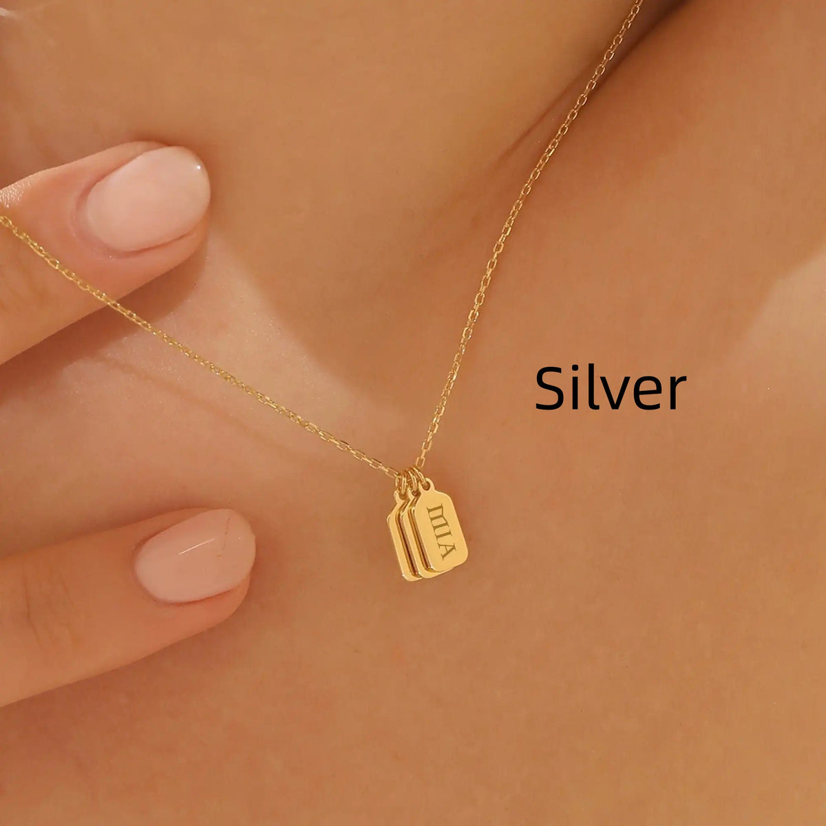 Collana nome inciso
