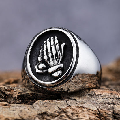 Anello mani in preghiera