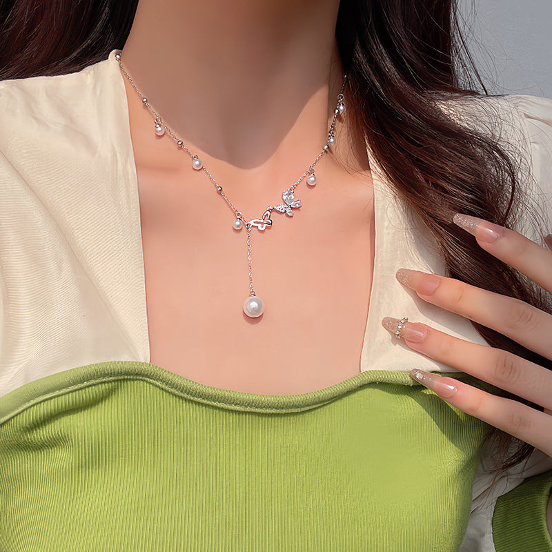 Collana di perle minimal
