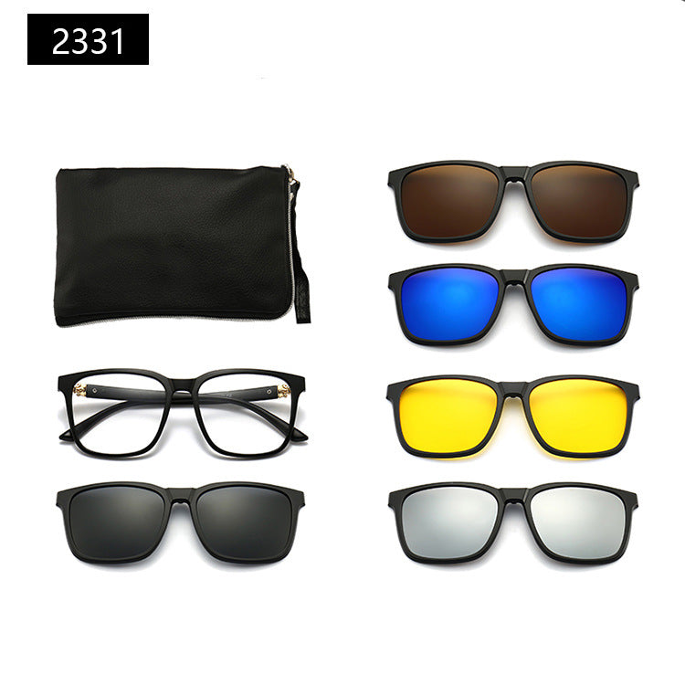 Occhiali da sole con astuccio